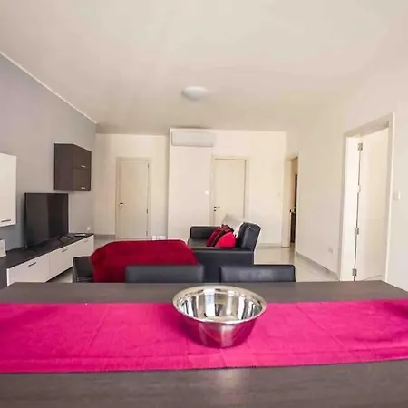 Διαμέρισμα Meadow Views Saint Paul's Bay Flat 2