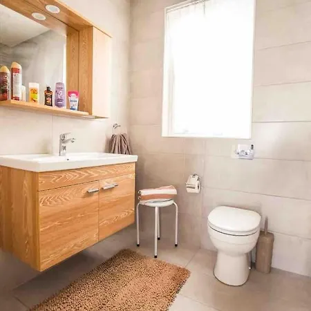 Meadow Views Saint Paul's Bay Flat 2 * St. Paul's Bay